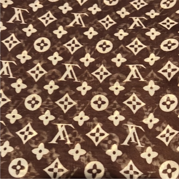 Louis Vuitton scarf - Picture 4 of 4